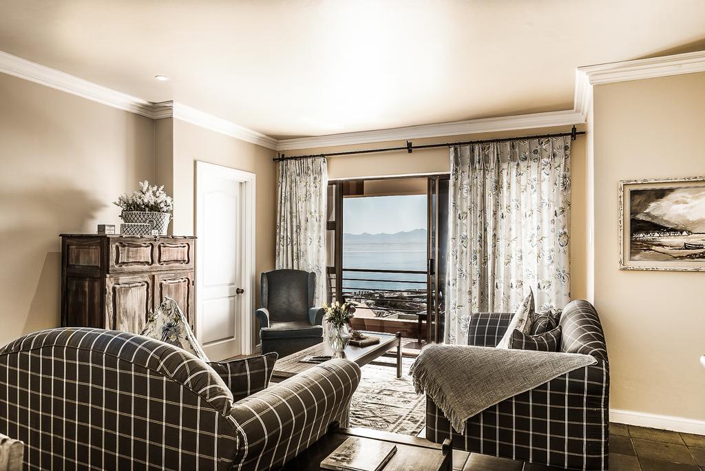 Highview Lodge Mossel Bay Bagian luar foto