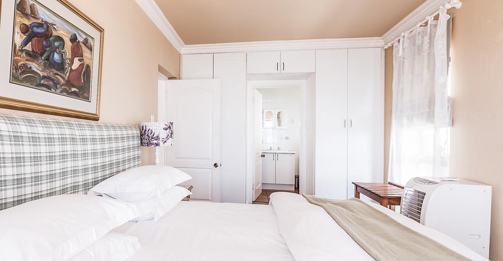 Highview Lodge Mossel Bay Bagian luar foto