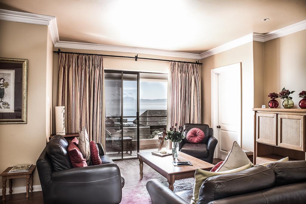 Highview Lodge Mossel Bay Bagian luar foto